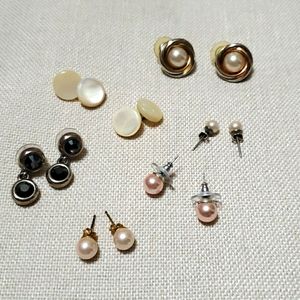 Bundle of 6 set of Earrings
